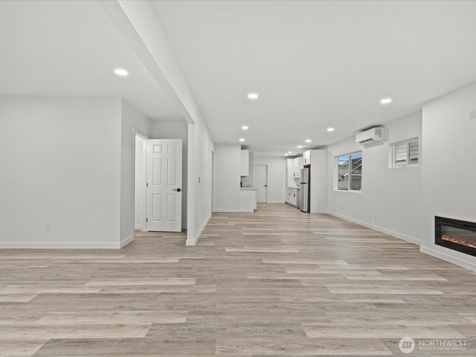 1008 N Steele Street , Tacoma, WA 98406