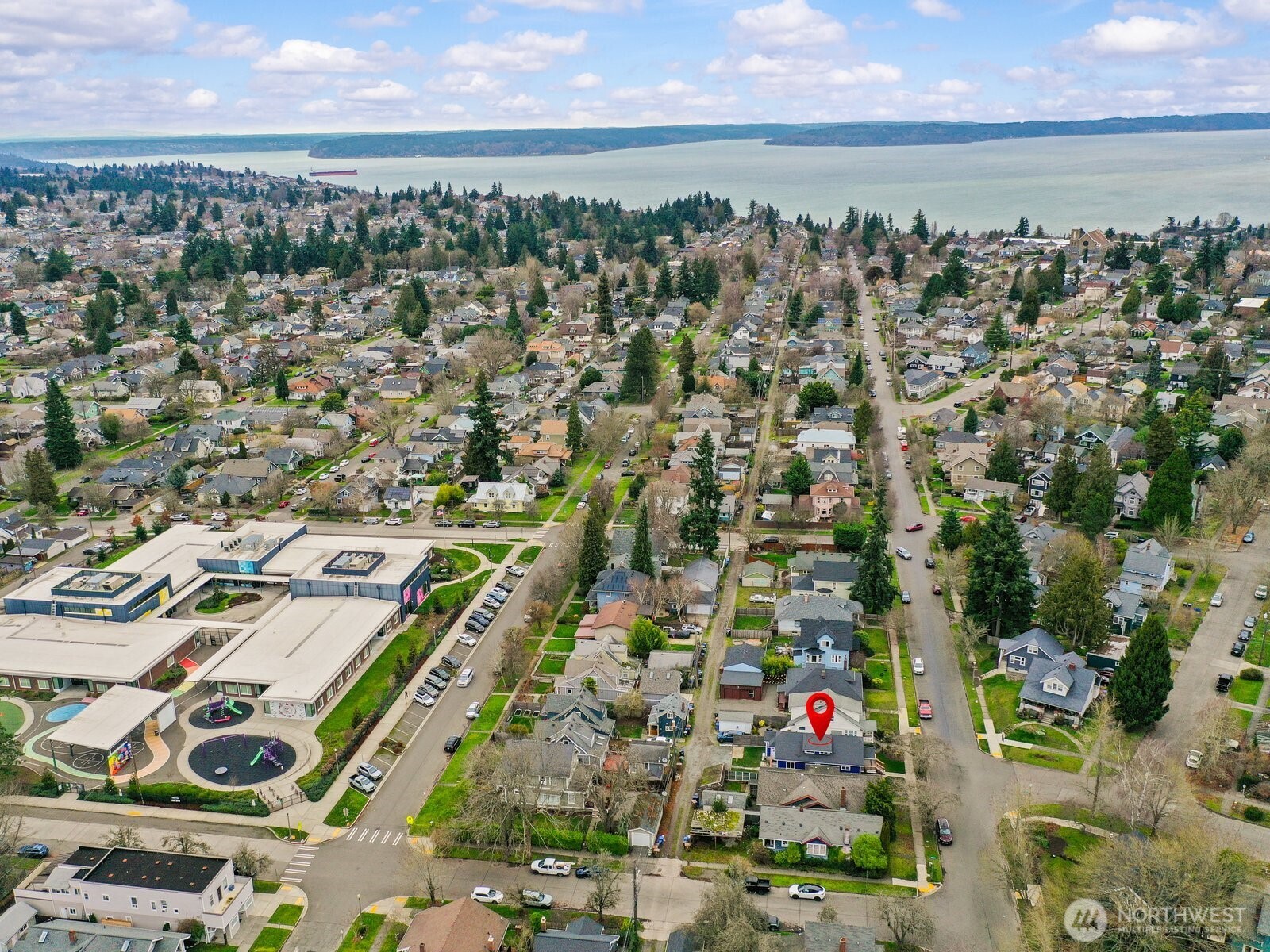 1008 N Steele Street , Tacoma, WA 98406