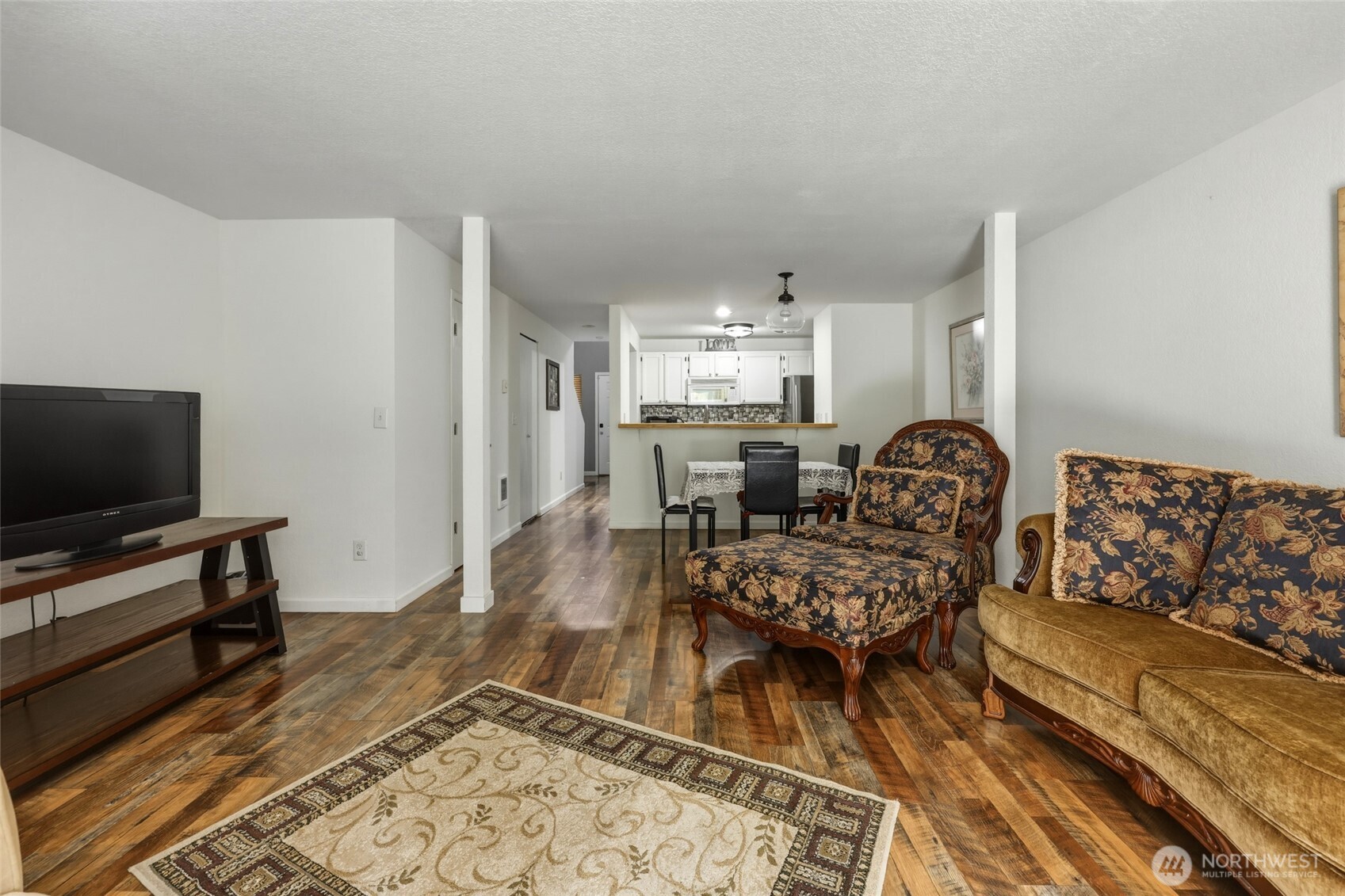 6005 Merlot Lane SE, Lacey, WA 98513