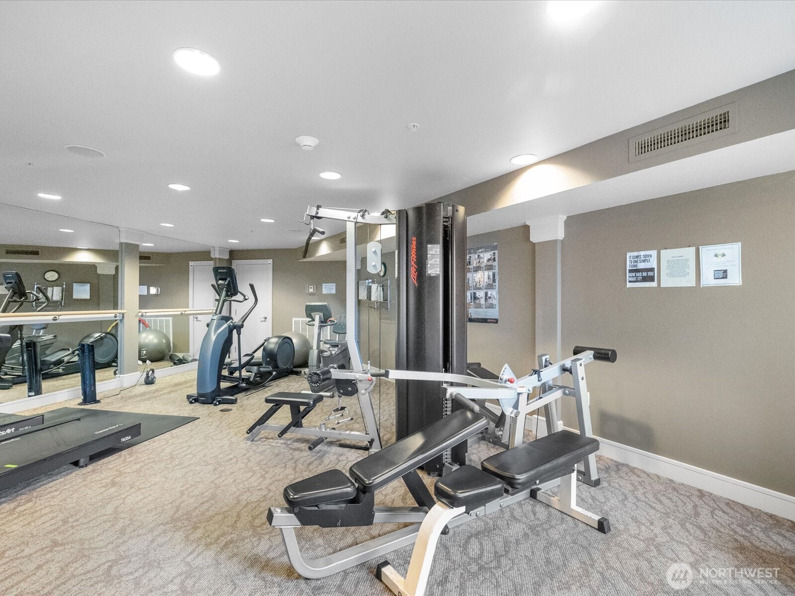 1545 NW 57th Street #202, Seattle, WA 98107