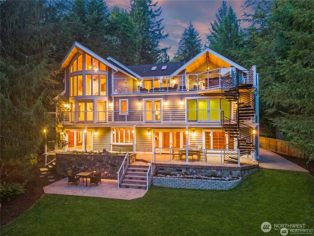 11009 317th Avenue NE, Carnation, WA 98014