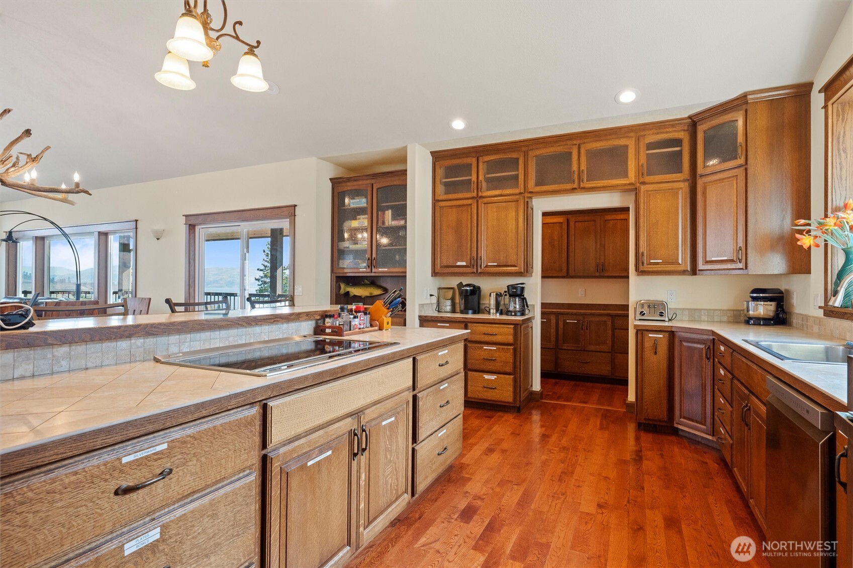 25725 Lincoln Hill Pl E , Creston, WA 99147