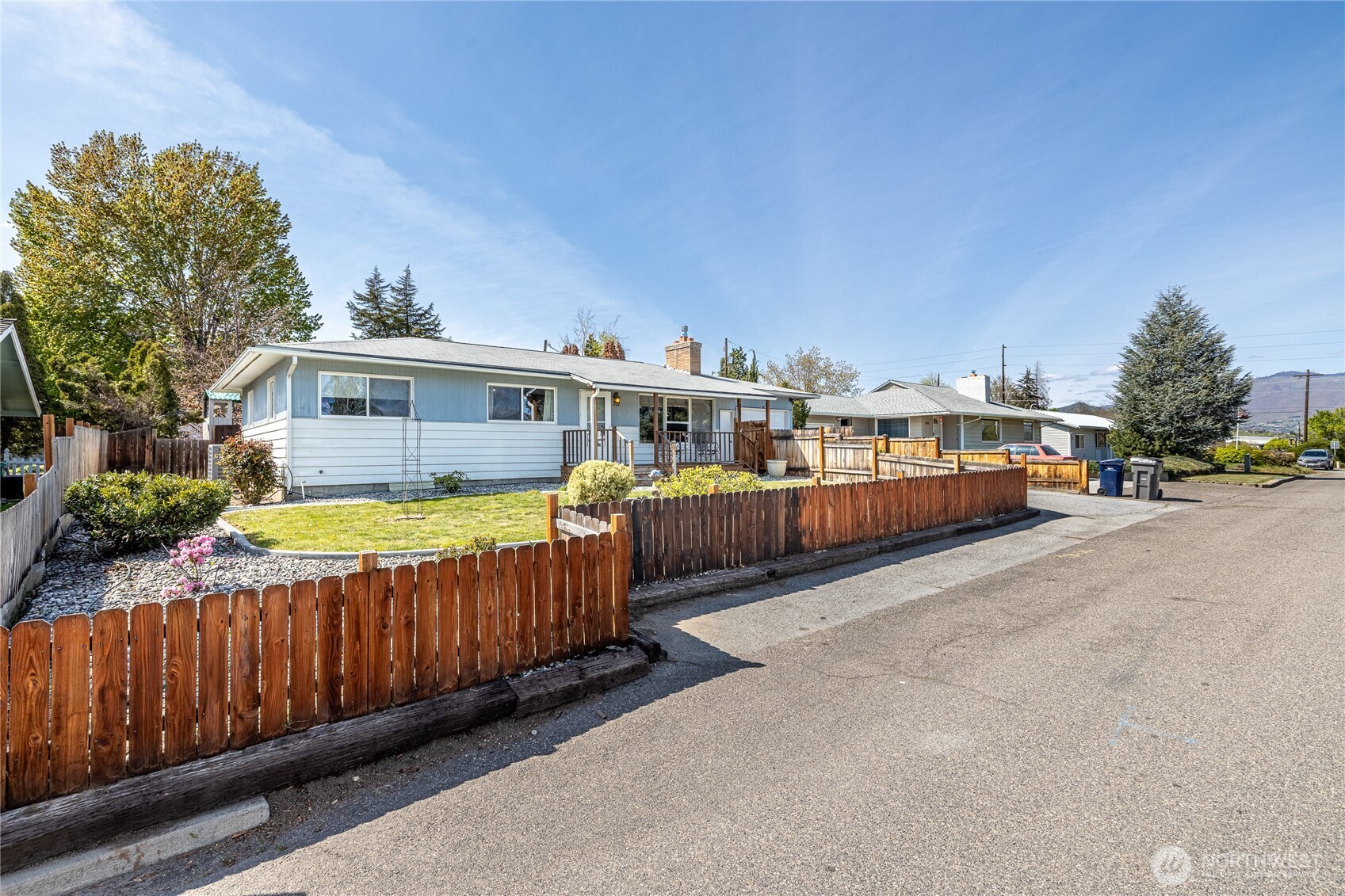 312 Marie Avenue , Wenatchee, WA 98802
