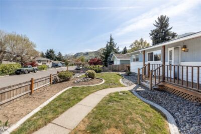 312 Marie Avenue , Wenatchee, WA 98802 - Photo 2