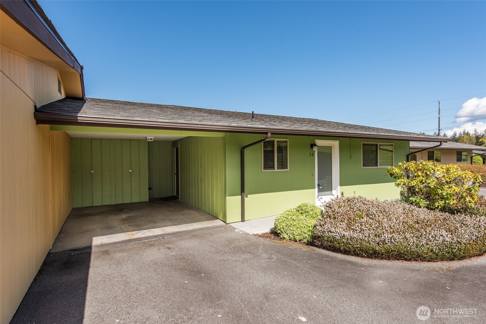 1301 S Third Avenue #5B, Sequim, WA 98382