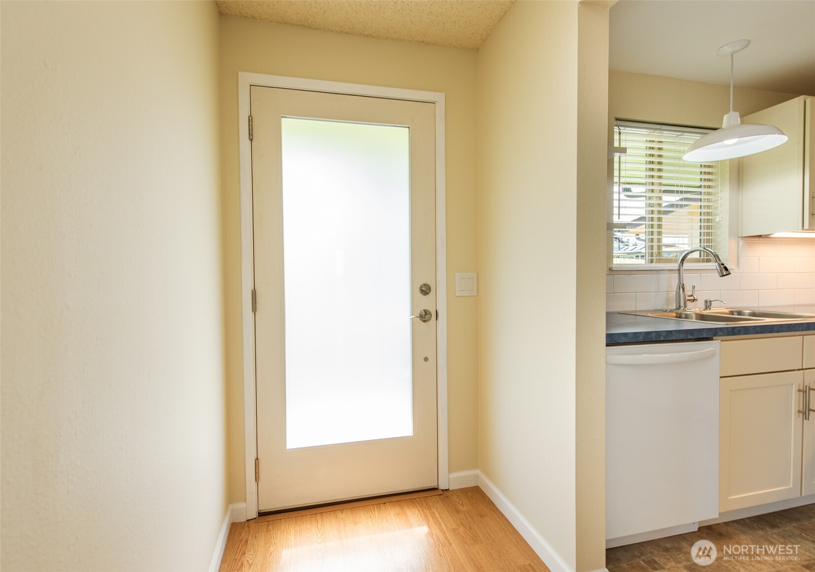 1301 S Third Avenue #5B, Sequim, WA 98382