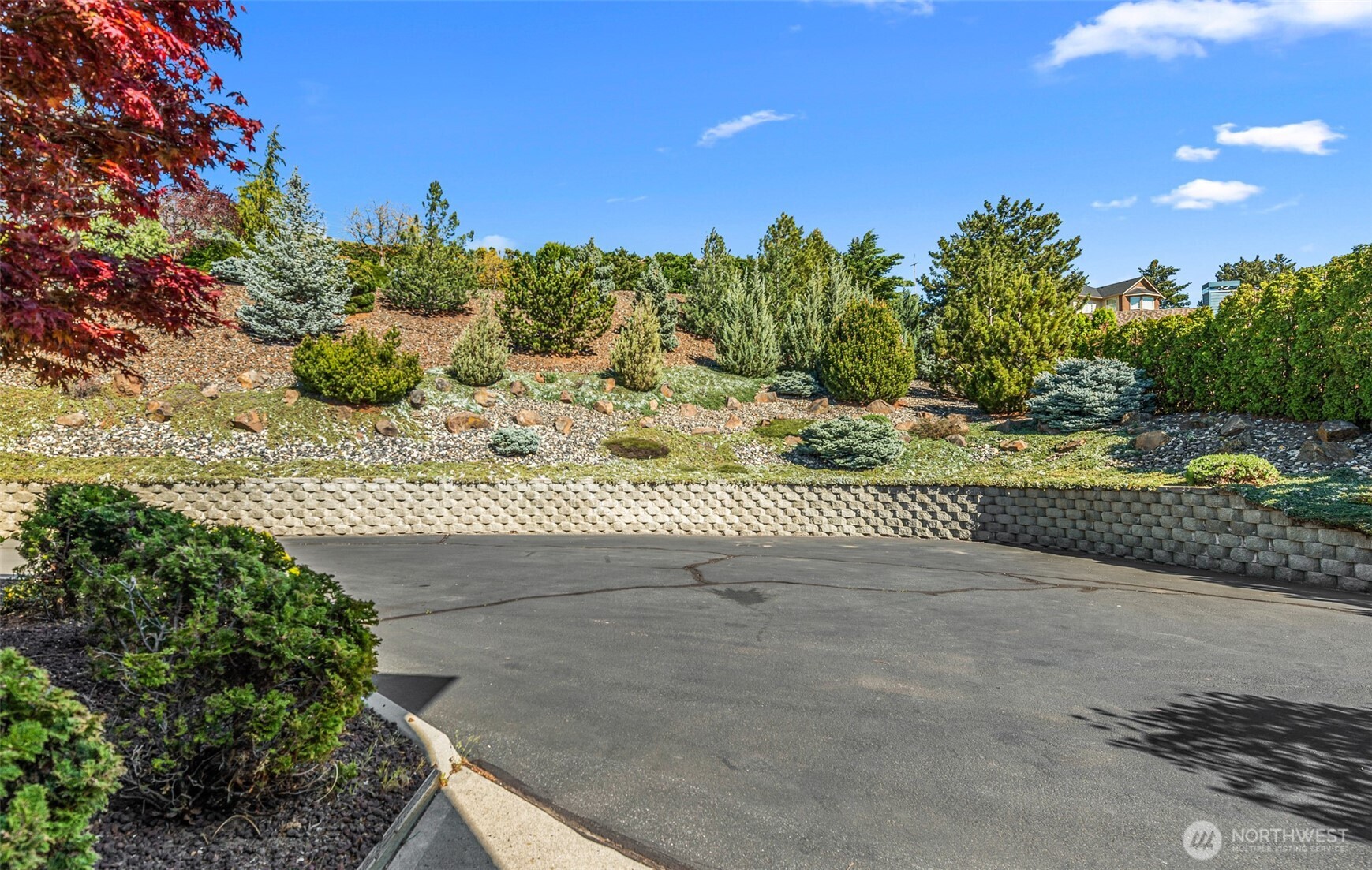 2205 N Devon Avenue , East Wenatchee, WA 98802