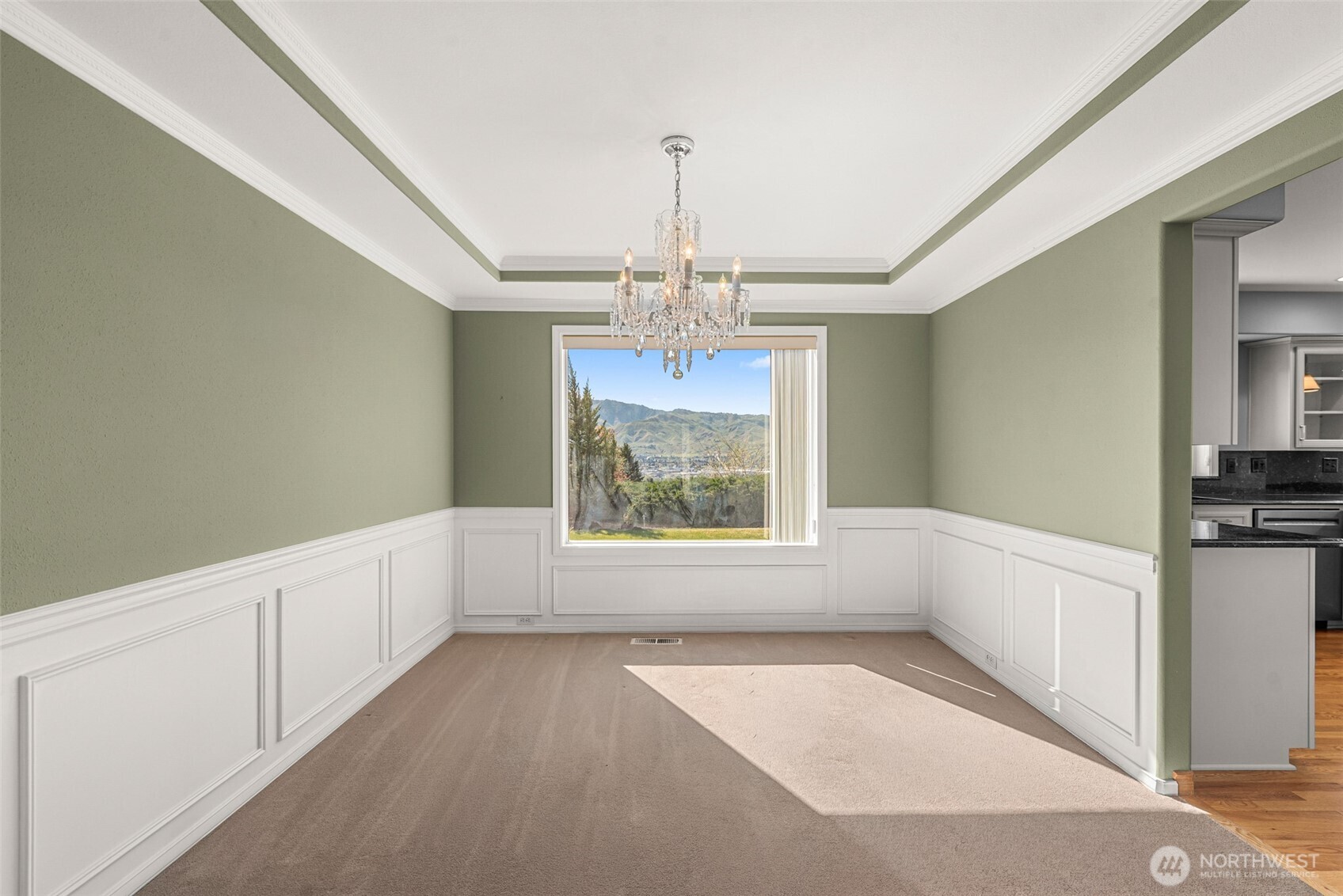 2205 N Devon Avenue , East Wenatchee, WA 98802