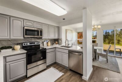 15662 NE 70th Court , Redmond, WA 98052 - Photo 16