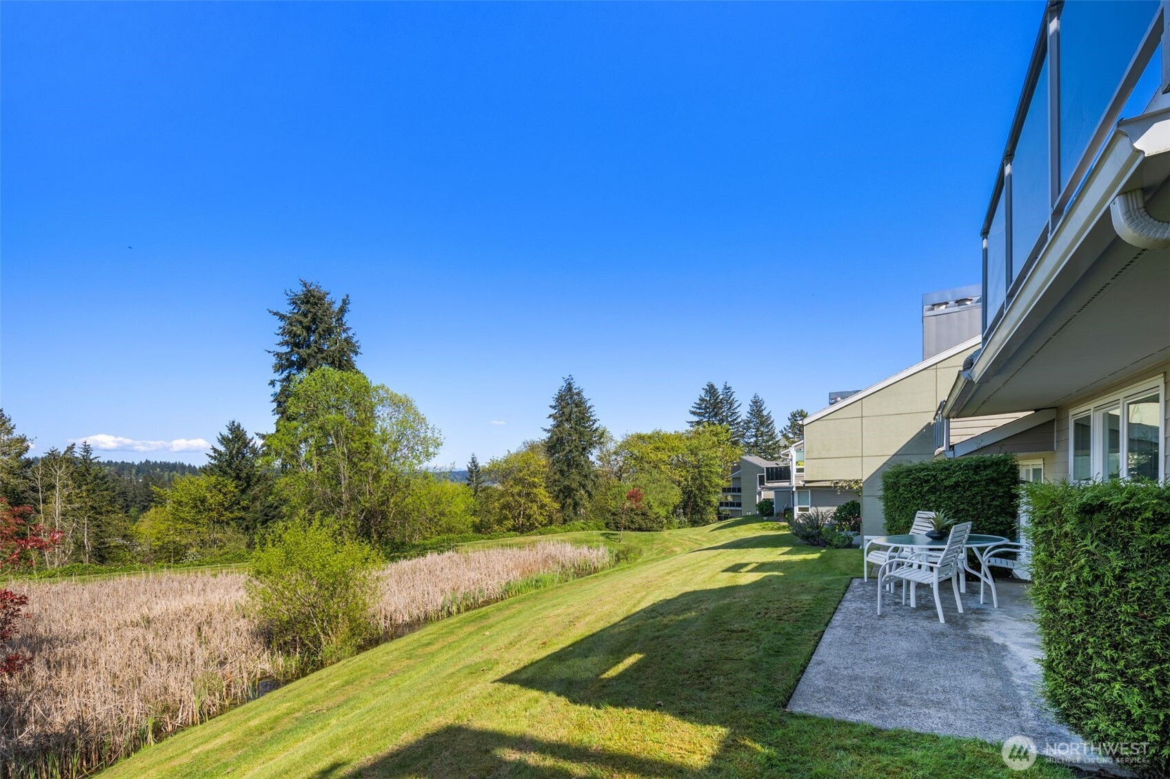 15662 NE 70th Court , Redmond, WA 98052