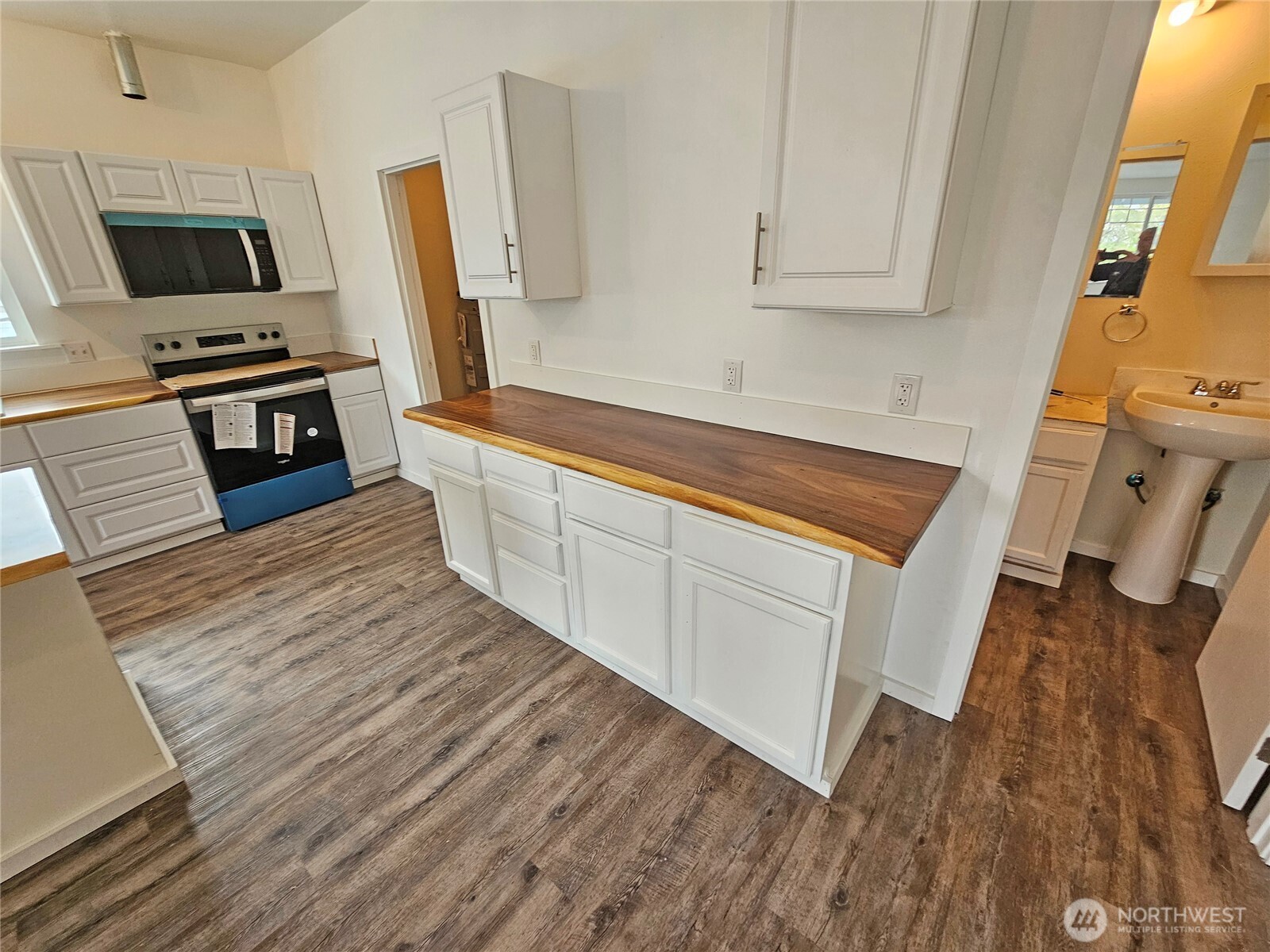 113 Leroy Road , Randle, WA 98377