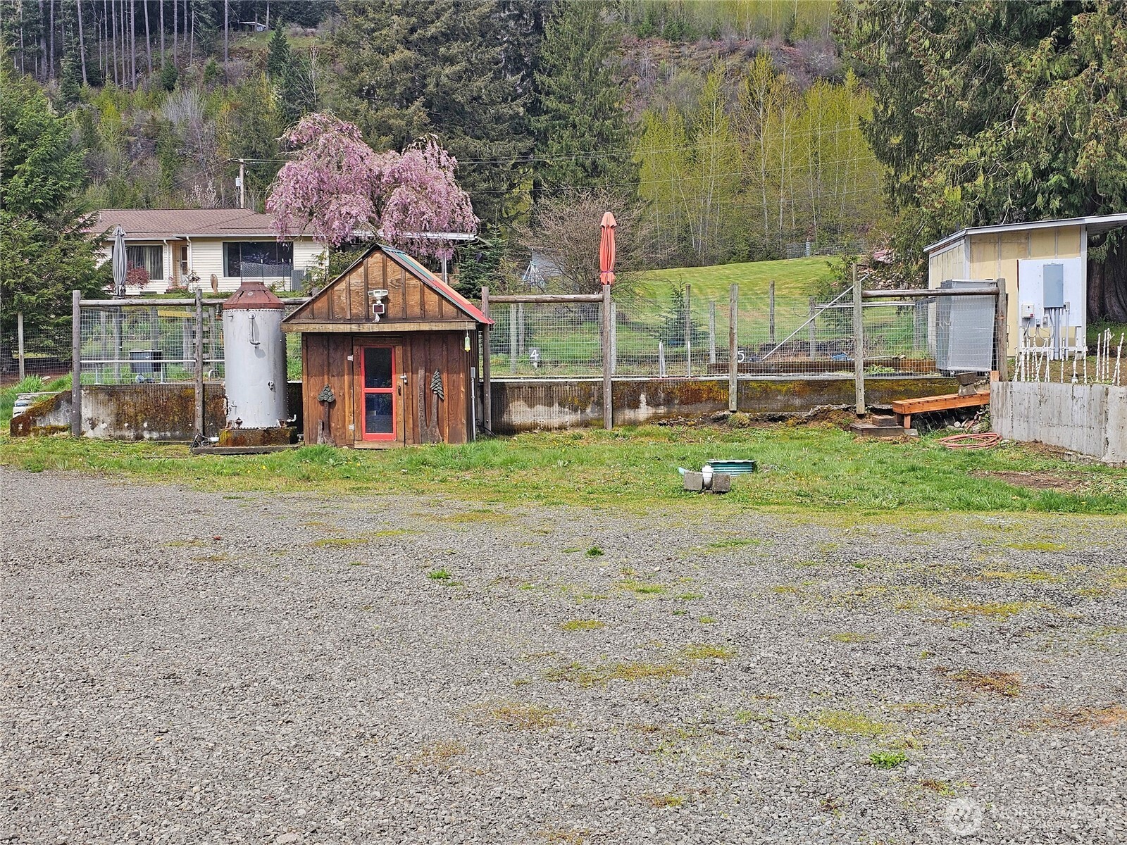 113 Leroy Road , Randle, WA 98377