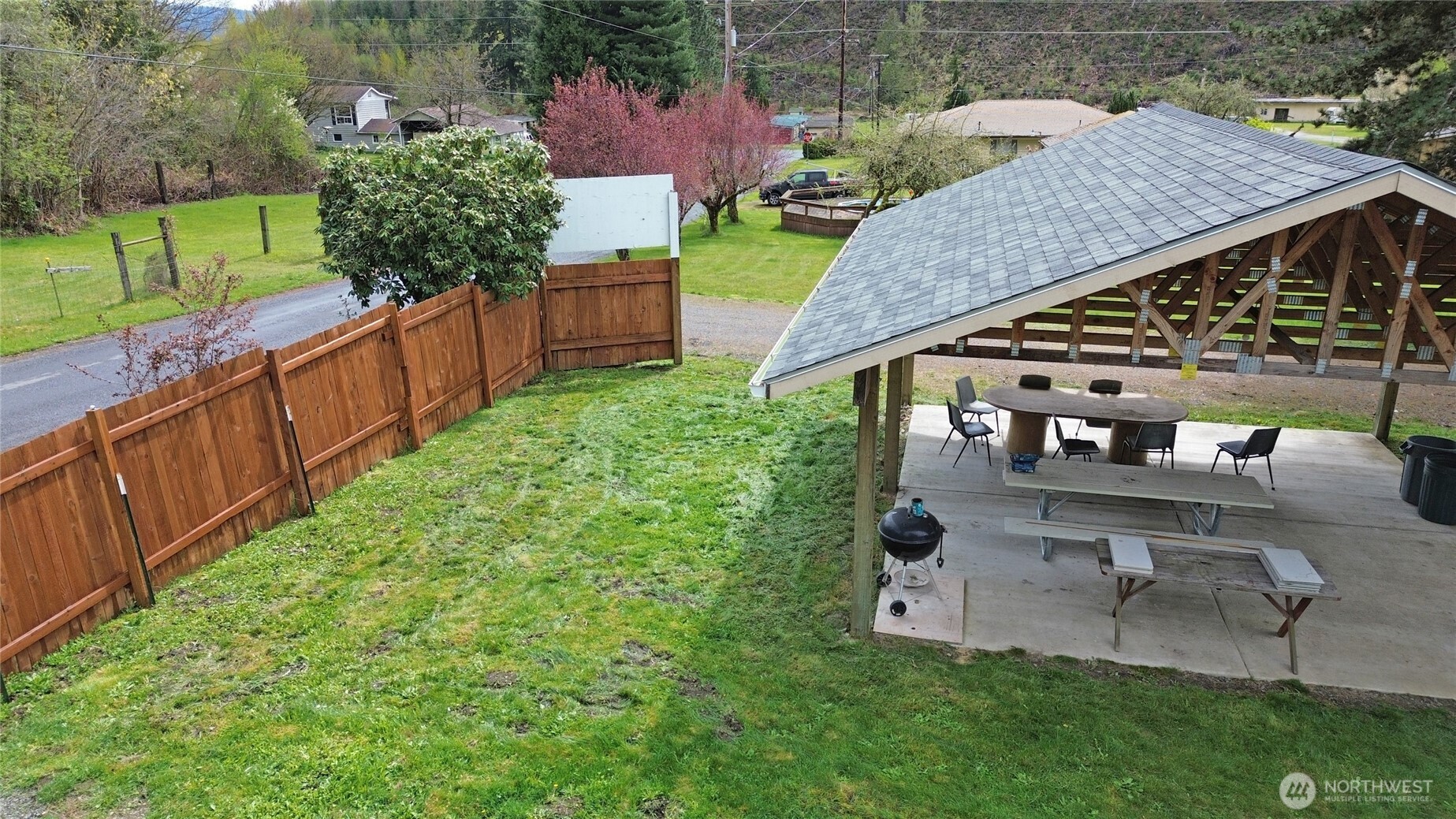 113 Leroy Road , Randle, WA 98377