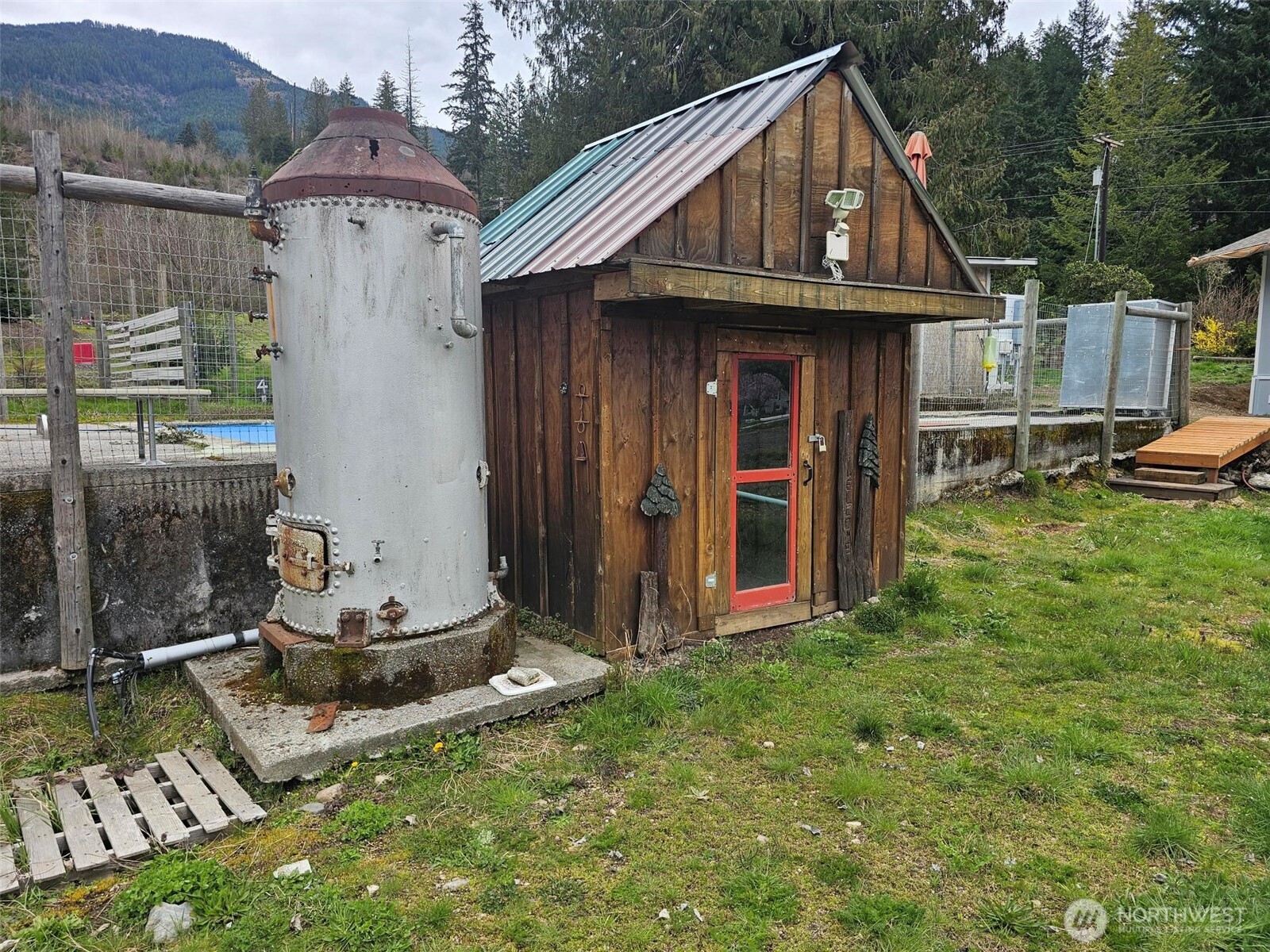 113 Leroy Road , Randle, WA 98377