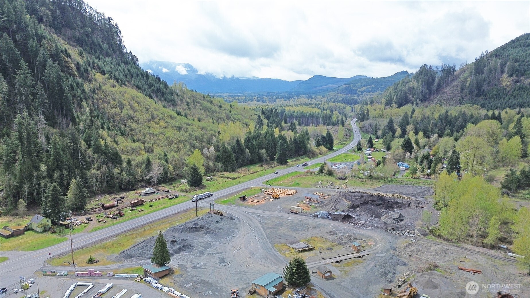 113 Leroy Road , Randle, WA 98377