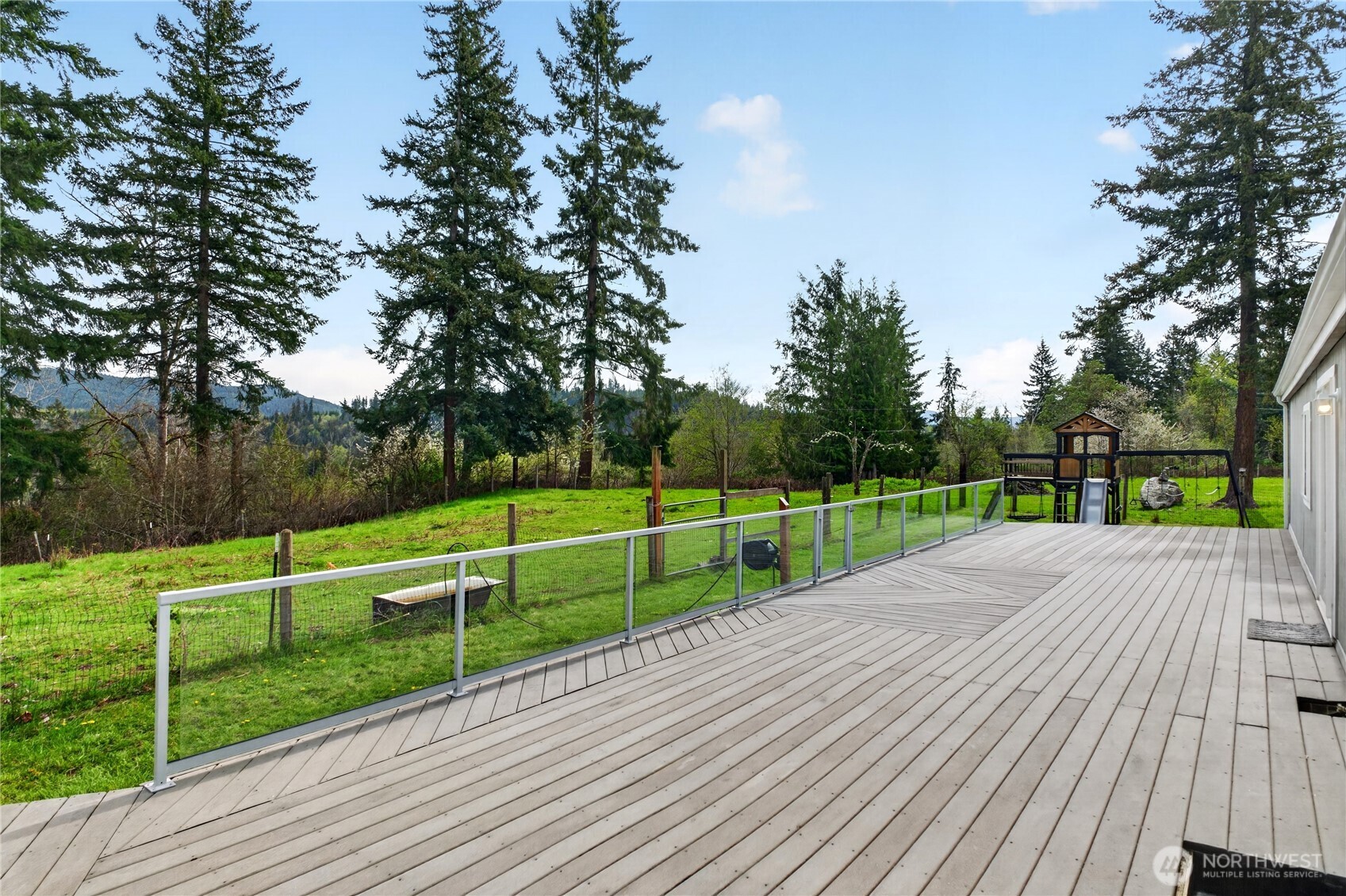 41419 94th Avenue E, Eatonville, WA 98328