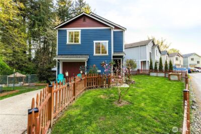 2058 NE Green Glen Lane , Bremerton, WA 98311
