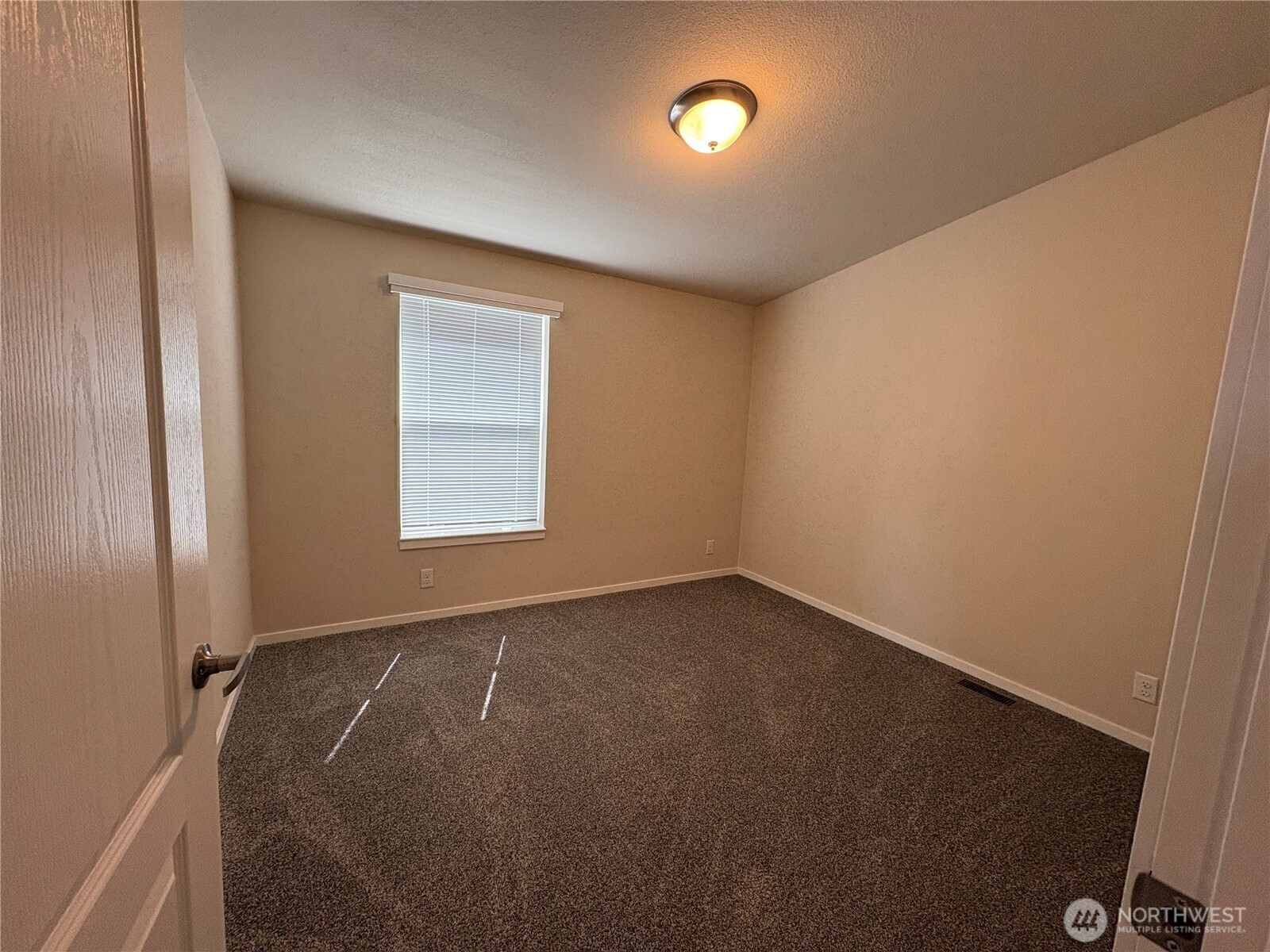 856 N Rock Rose Avenue , Sequim, WA 98382