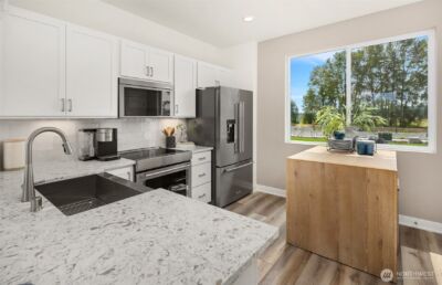 2528 160th Street NE, Marysville, WA 98271 - Photo 5