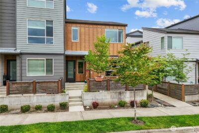 32652 Hemlock Avenue SE, Black Diamond, WA 98010-5056