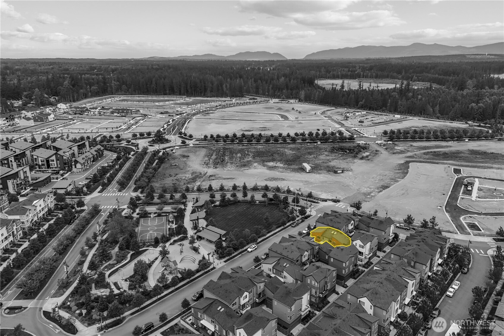 32652 Hemlock Avenue SE, Black Diamond, WA 98010-5056