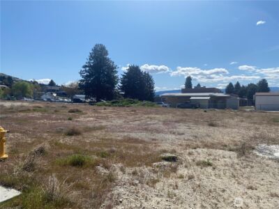182 Harold Street NE, East Wenatchee, WA 98802 - Photo 4
