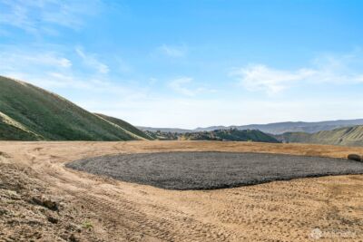 360 Diede Hills Lane , Wenatchee, WA 98801 - Photo 12