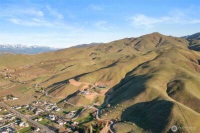 360 Diede Hills Lane , Wenatchee, WA 98801 - Photo 14