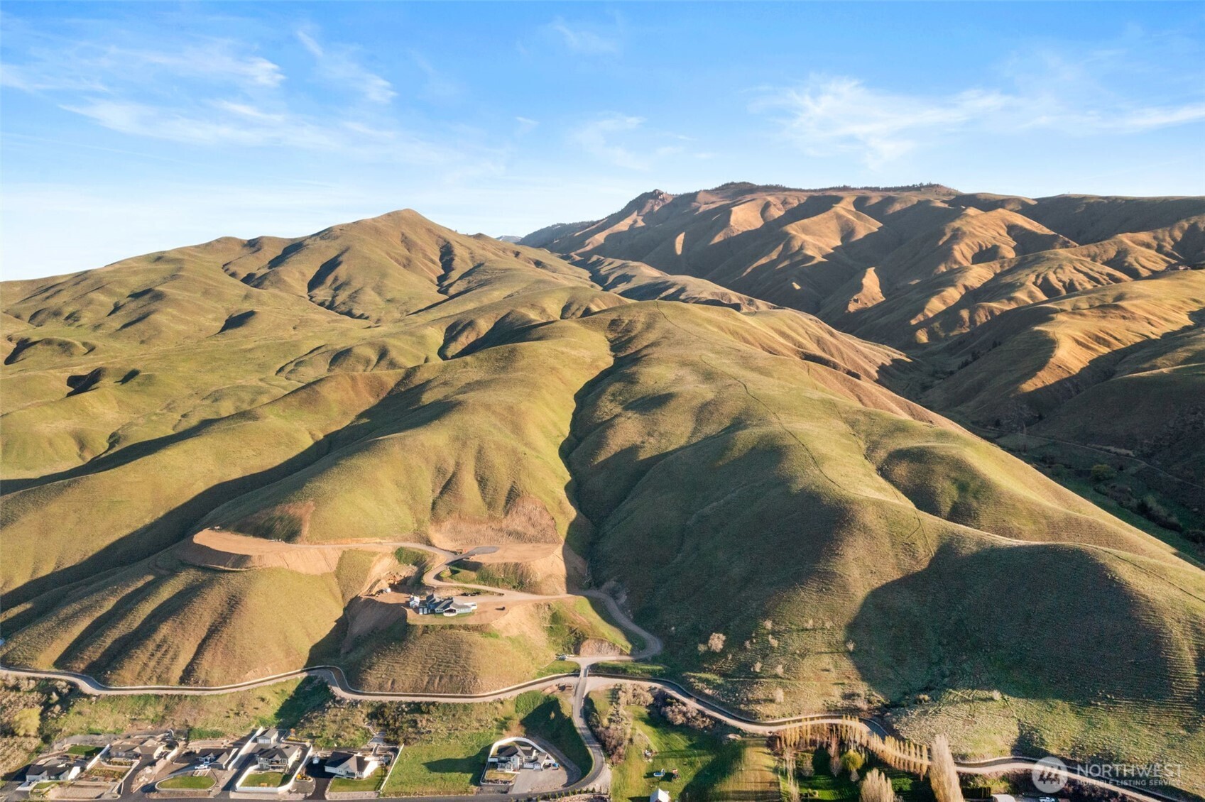 360 Diede Hills Lane , Wenatchee, WA 98801