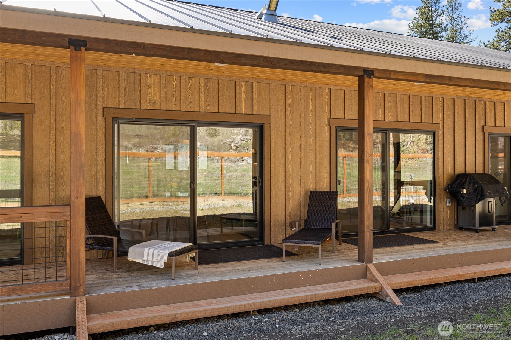 10692 Teanaway Road , Cle Elum, WA 98922