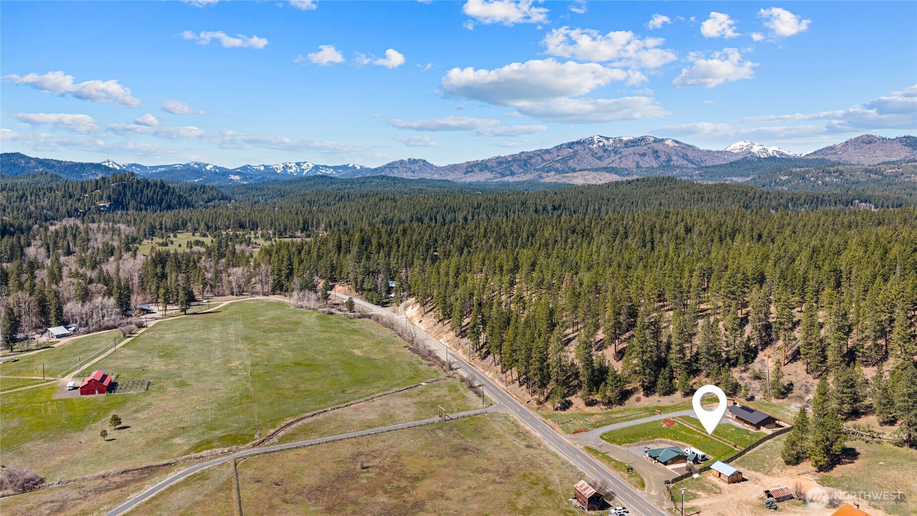 10692 Teanaway Road , Cle Elum, WA 98922