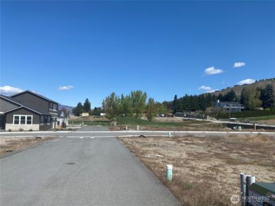 134 Harold Street NE, East Wenatchee, WA 98802 - Photo 3