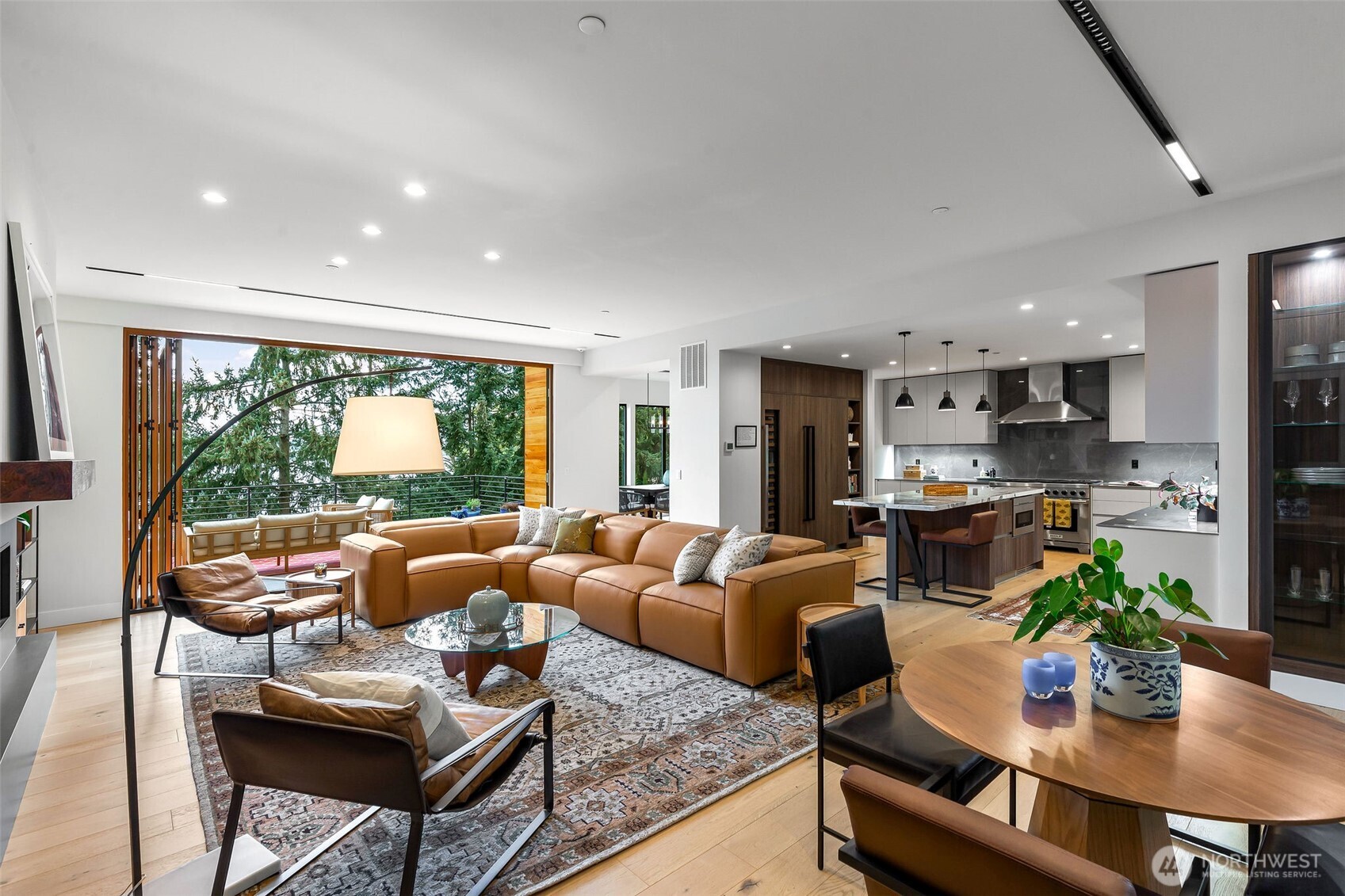 9818 SE 42nd Place , Mercer Island, WA 98040