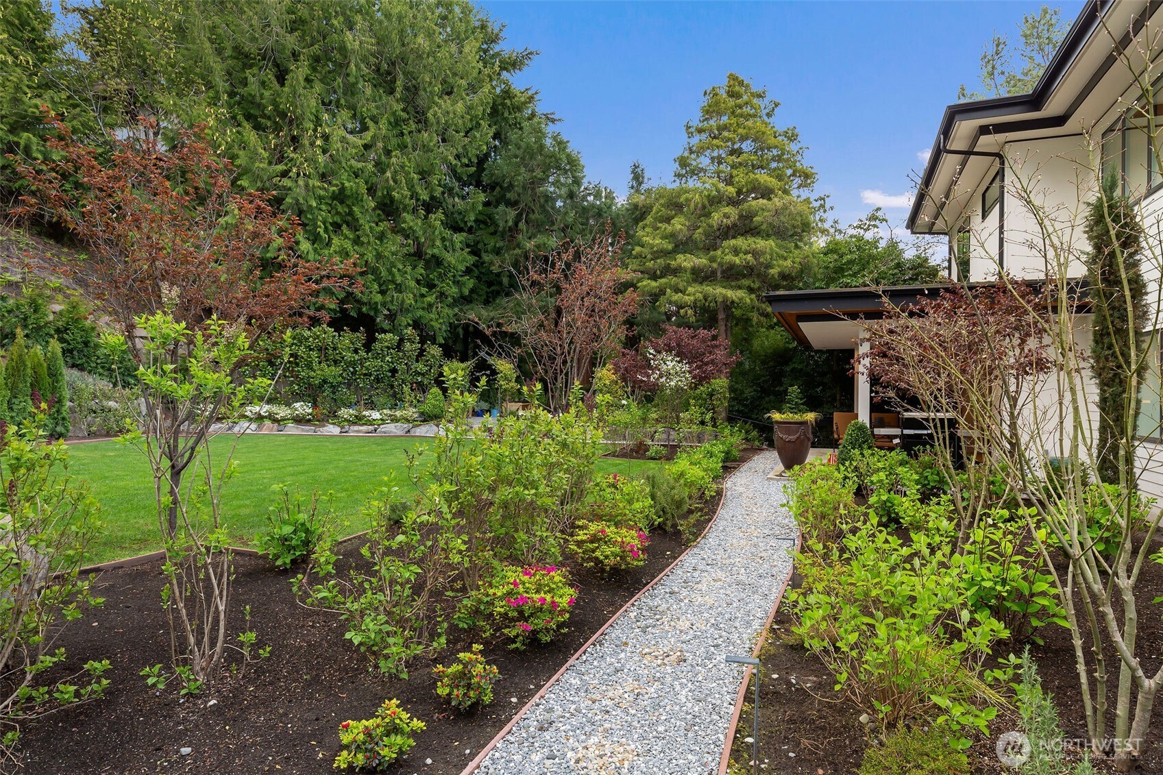 9818 SE 42nd Place , Mercer Island, WA 98040