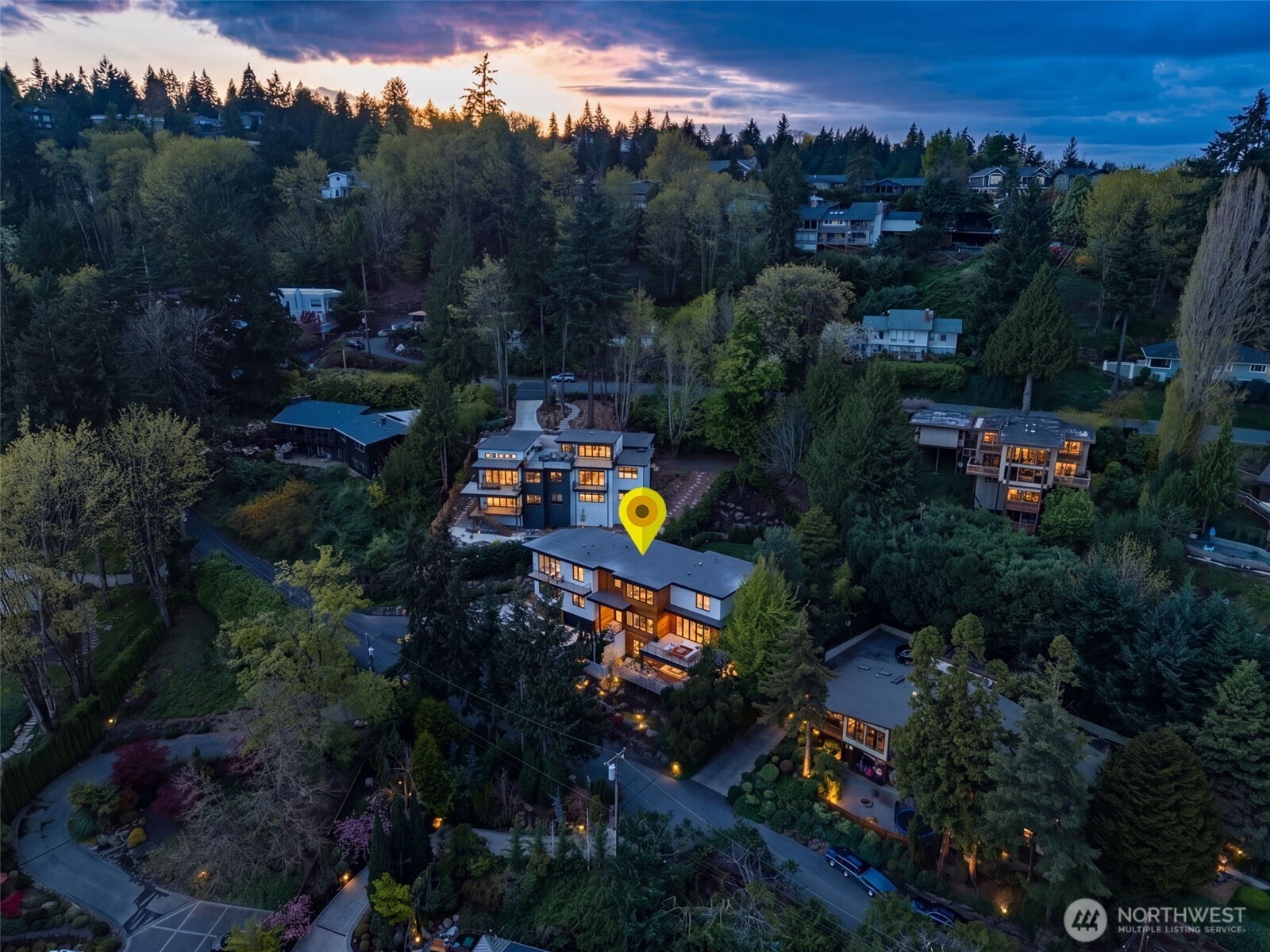 9818 SE 42nd Place , Mercer Island, WA 98040