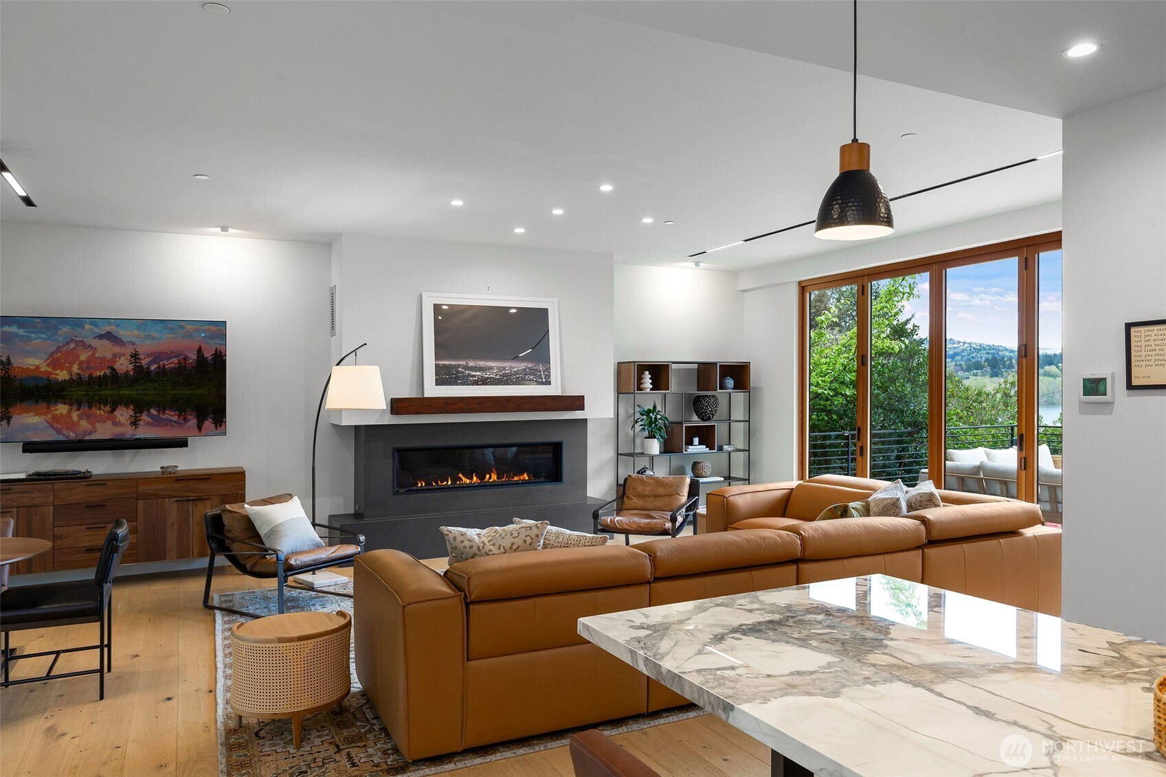 9818 SE 42nd Place , Mercer Island, WA 98040