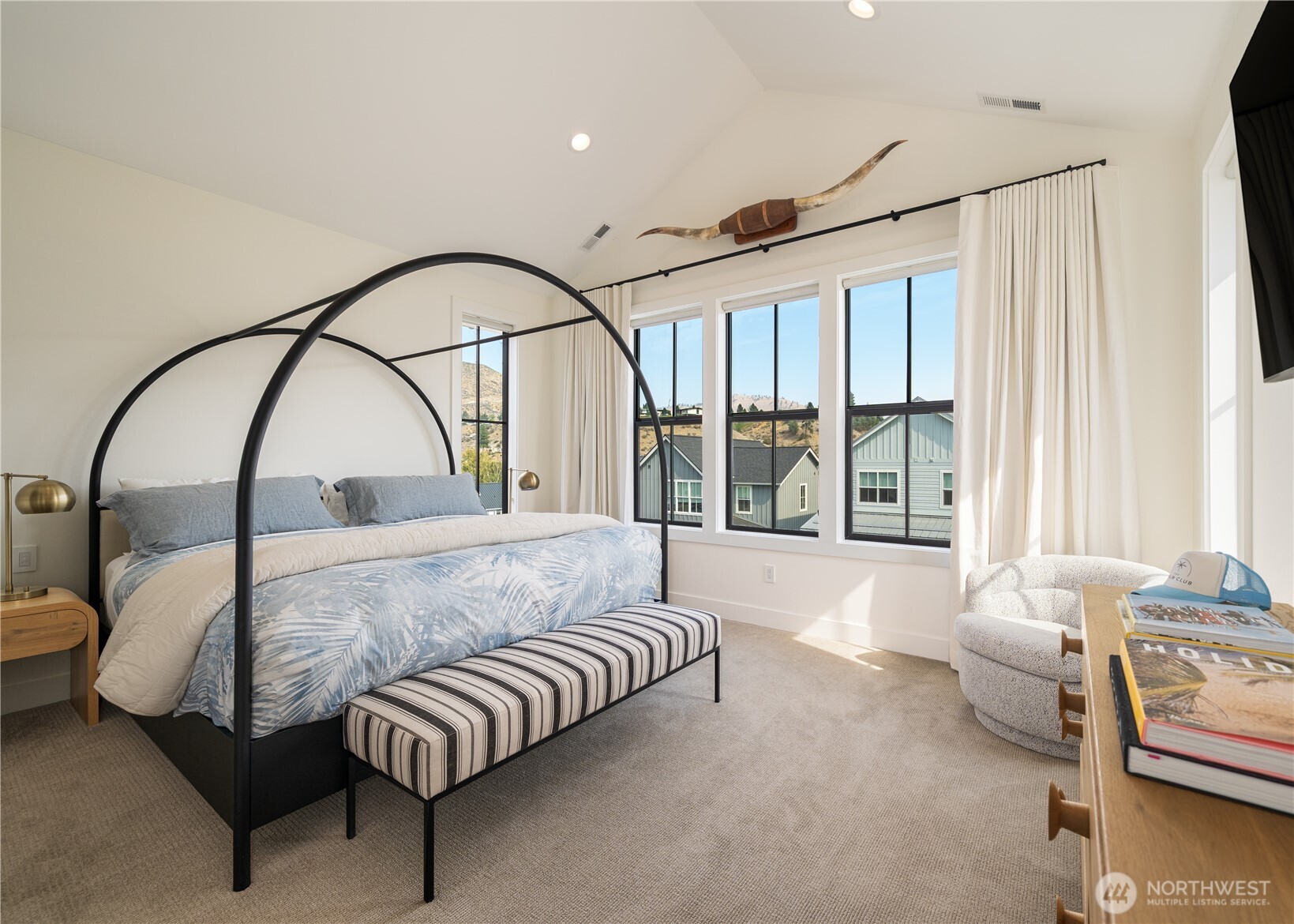 163 Bobcat Lane , Chelan, WA 98816