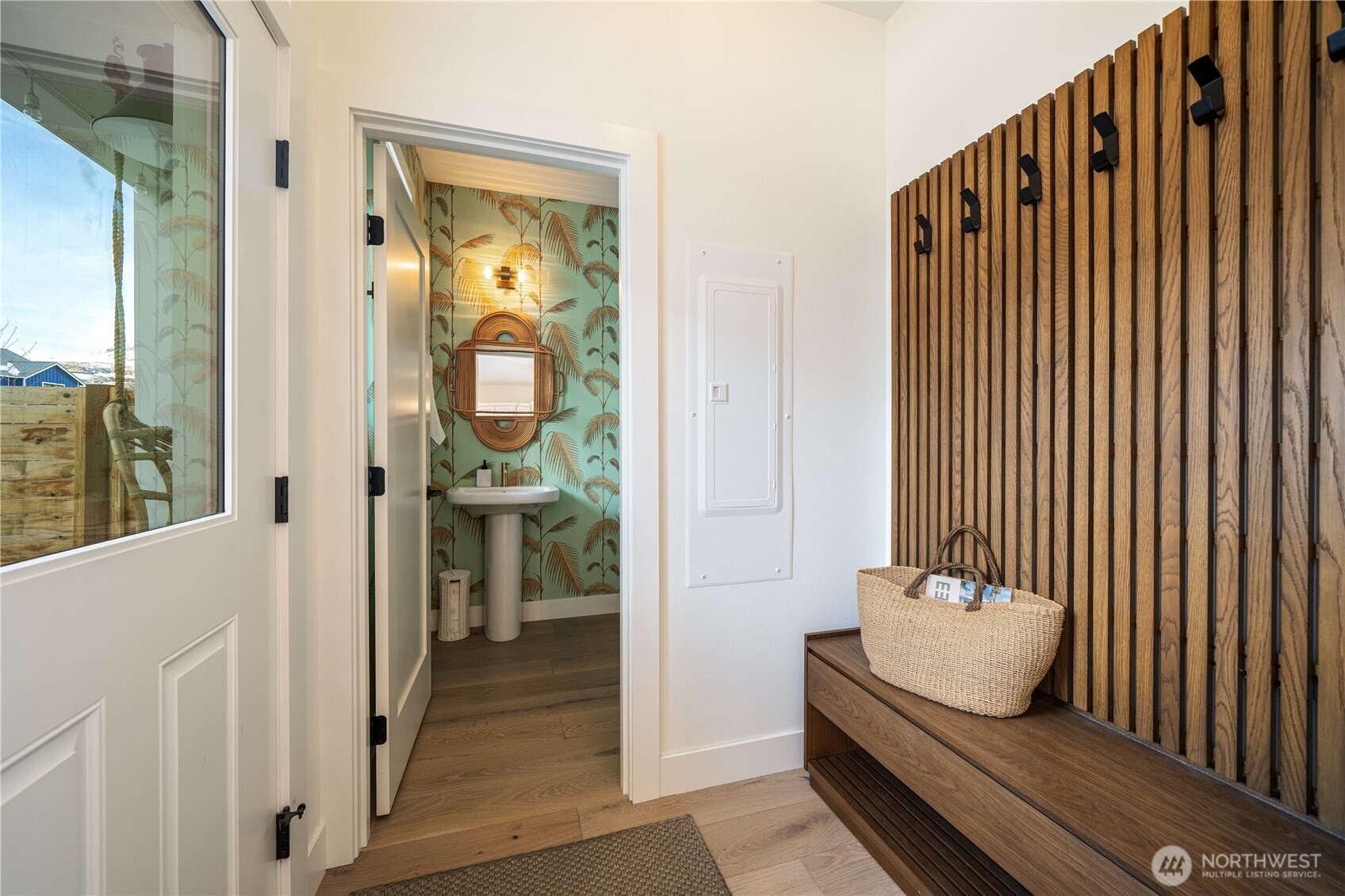 163 Bobcat Lane , Chelan, WA 98816