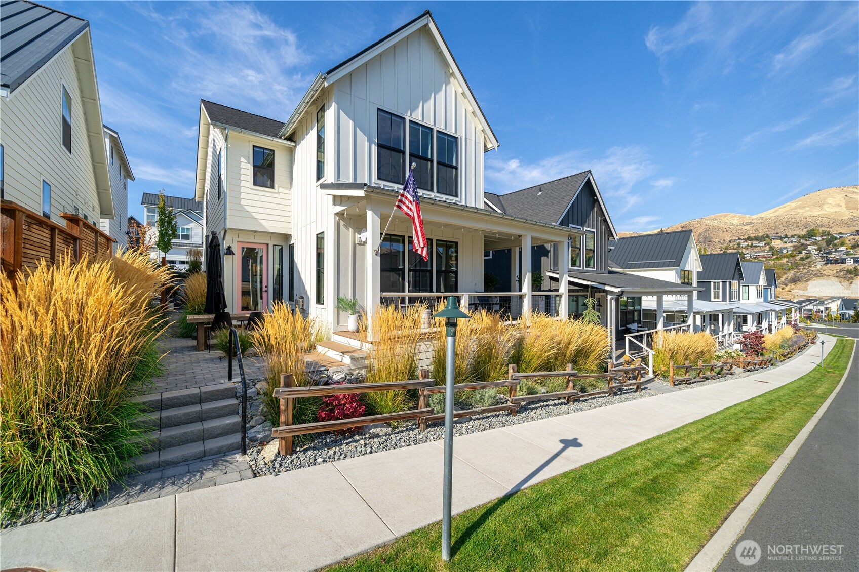 163 Bobcat Lane , Chelan, WA 98816
