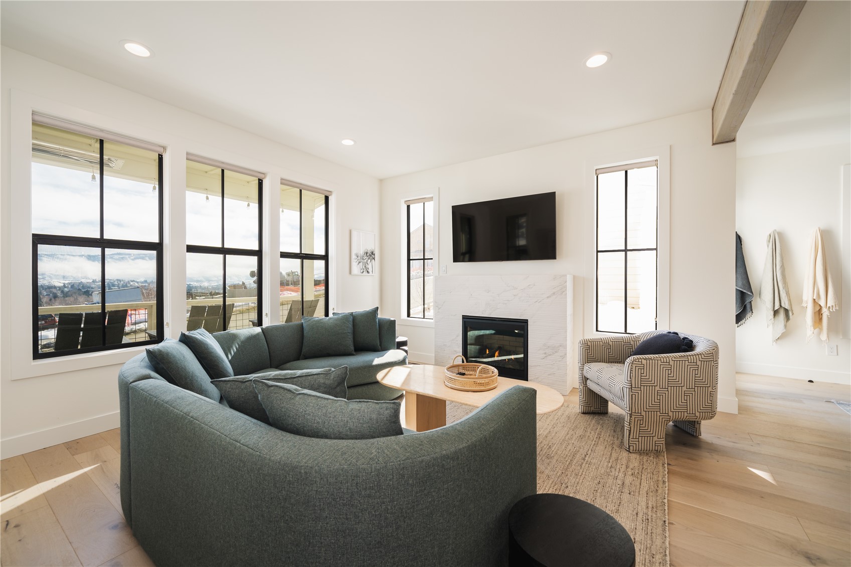 163 Bobcat Lane , Chelan, WA 98816