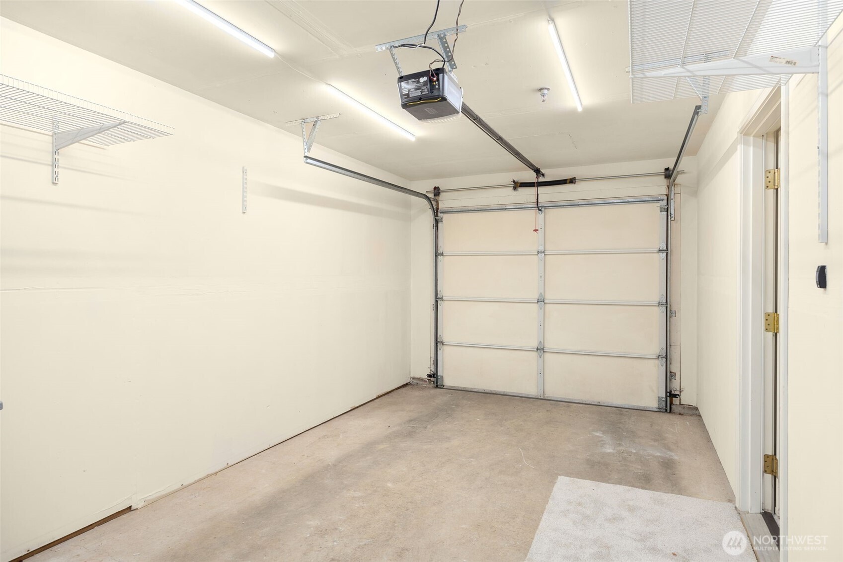 2001 120th Place NE #8-104, Everett, WA 98208