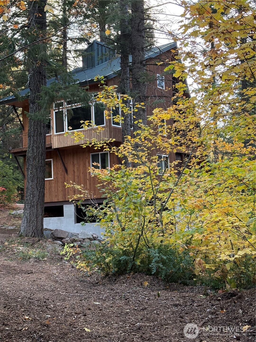 19052 Gill Creek Road , Lake Wenatchee, WA 98826