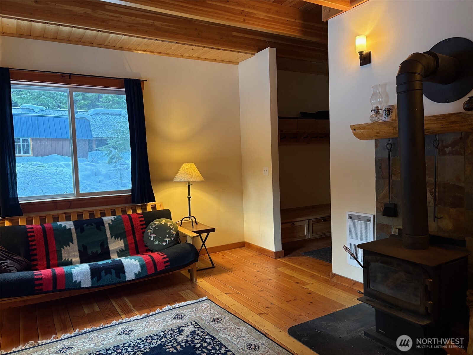 19052 Gill Creek Road , Lake Wenatchee, WA 98826