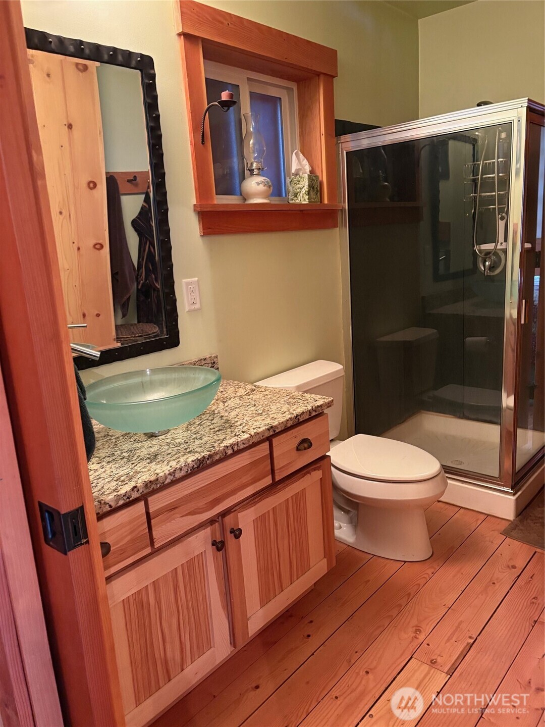 19052 Gill Creek Road , Lake Wenatchee, WA 98826