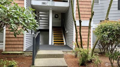 1003 156th Avenue NE #A102, Bellevue, WA 98007 - Photo 1