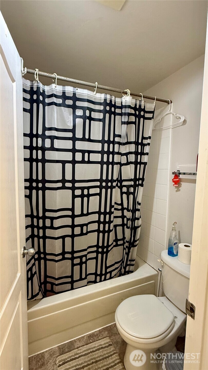 1003 156th Avenue NE #A102, Bellevue, WA 98007