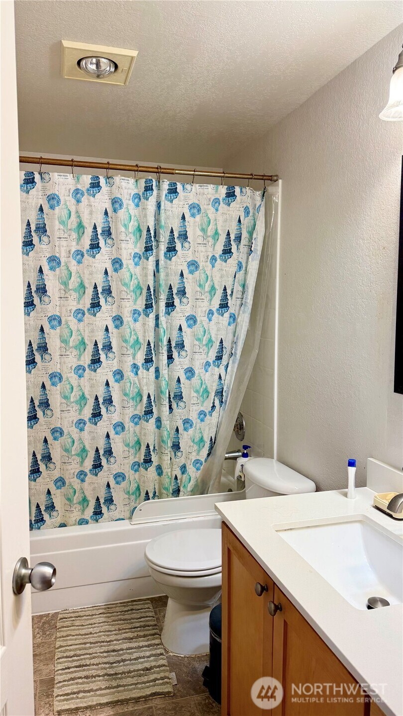 1003 156th Avenue NE #A102, Bellevue, WA 98007