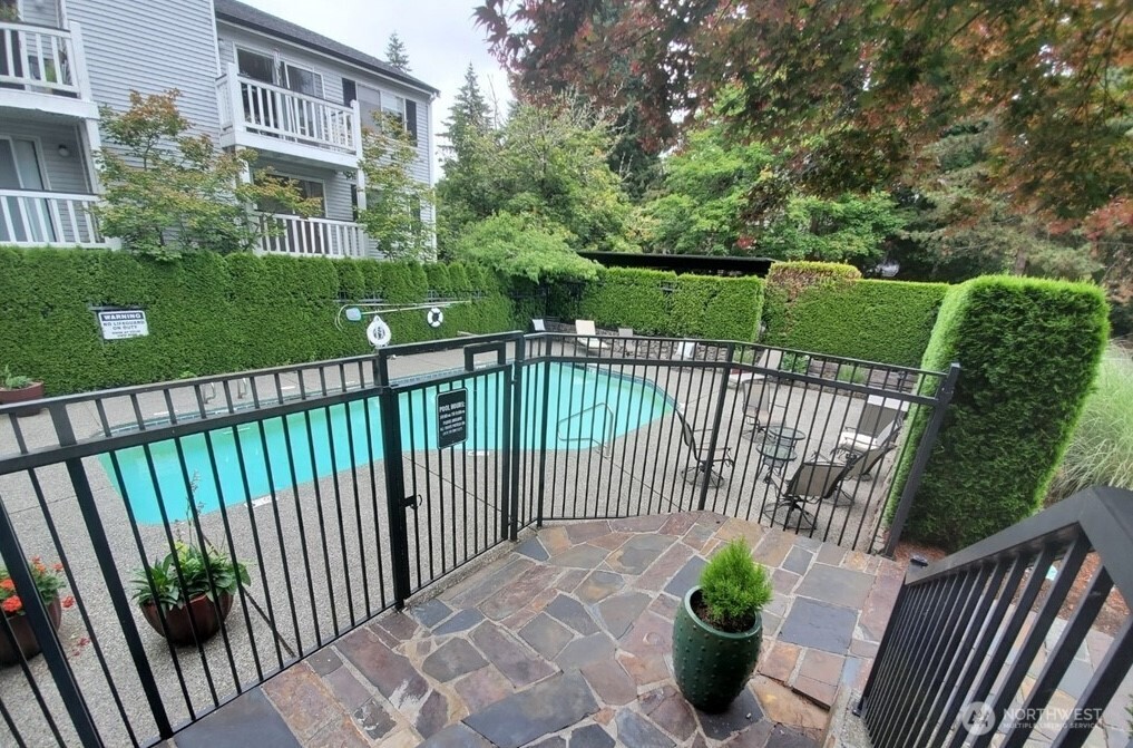 1003 156th Avenue NE #A102, Bellevue, WA 98007