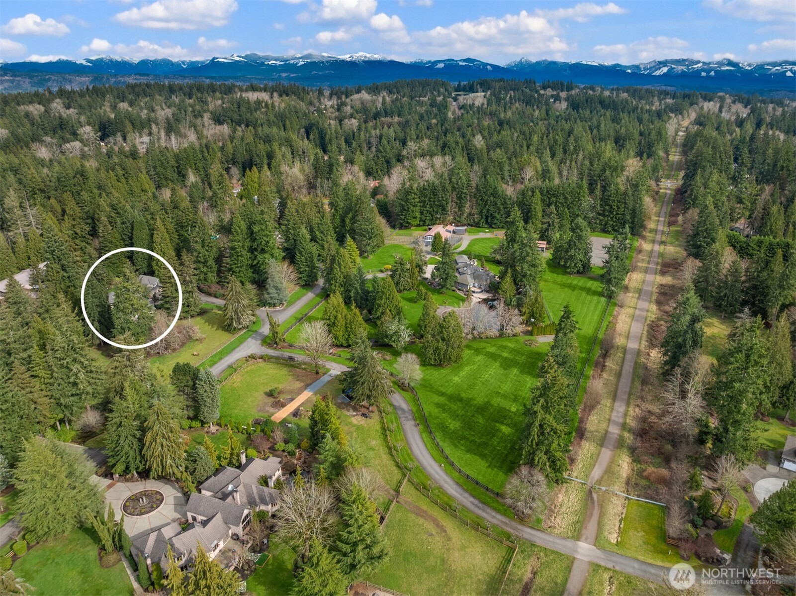 21712 NE 144th Place , Woodinville, WA 98077
