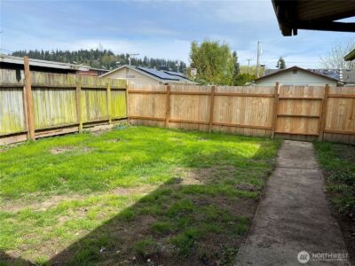 122 McKinley Street , Burlington, WA 98233 - Photo 18